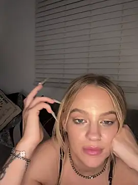 AlexiiaHaven's Live XXX Chat