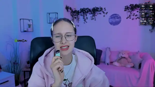 Chat XXX en directo de mona_cloud