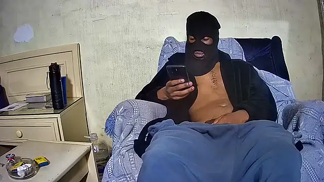 Pokazy przed kamerką – thirdlegZA