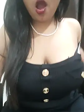 Czat XXX na żywo – Hunny_91
