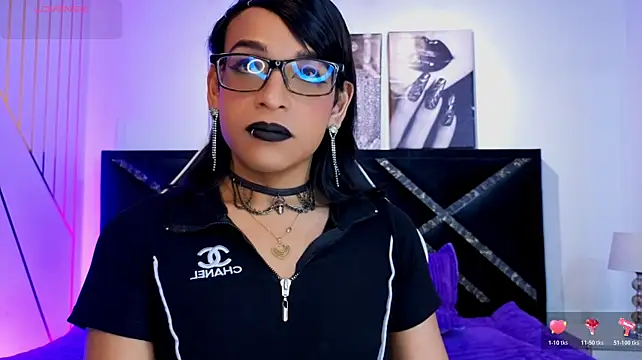 XXX chat uživo modela Dannyhot_