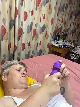 GeldenKuy Live XXX Chat