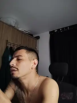 Sembang XXX Secara Langsung Juann-cock