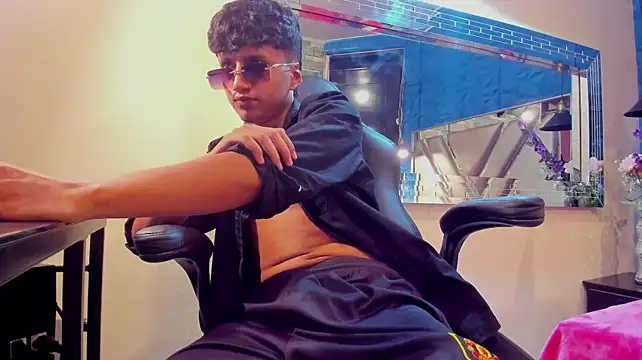 XXX chat uživo modela Mr_Dylan1