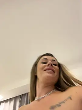 Chat +18 de IsabellaEtthan ao vivo