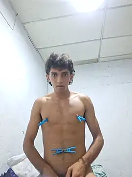 Noscay's Live XXX Chat