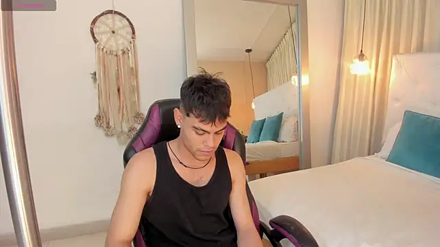 Chat XXX en directo de Lycan____
