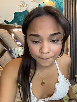 Chatroom XXX en direct de crystal_bunny_