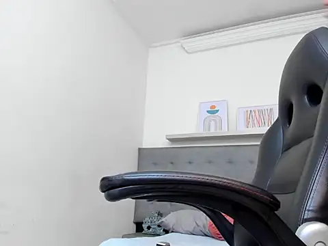 Chat XXX ao vivo de guarne_cam