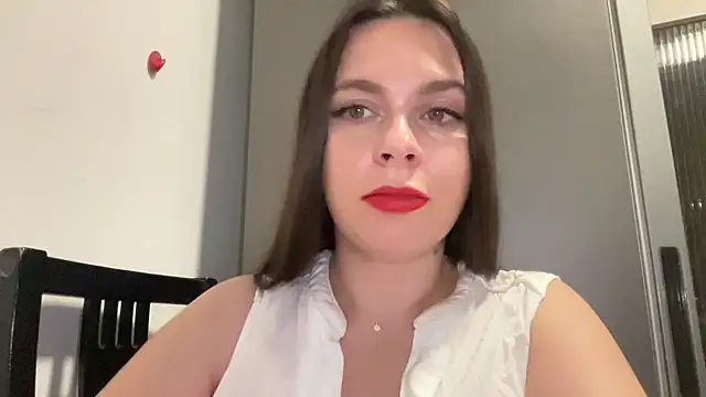 Zoravia's Live XXX Chat