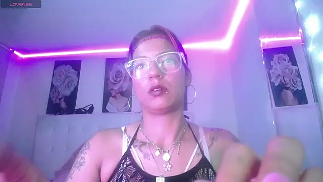 Czat XXX na żywo – SamathaMay