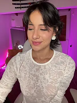 Ale_Lewis লাইভ XXX চ্যাট
