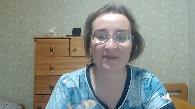 Smart_Rose's Live XXX Chat