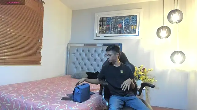 fem_danny7's Live XXX Chat