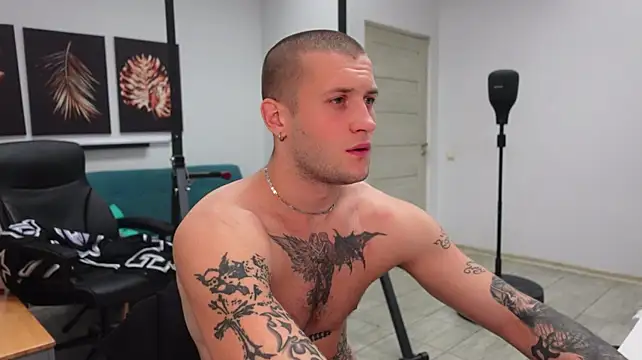 Онлайн чат XXX Igor_Wilde