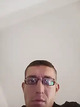 Živý XXX chat Merolmtv
