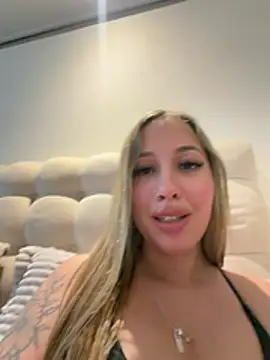 Mialunaxx – Live XXX-chat