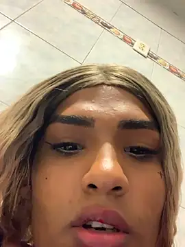 Dariana-Valentina 라이브 XXX 채팅