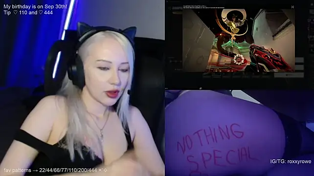 Živý XXX chat roxxyrowe