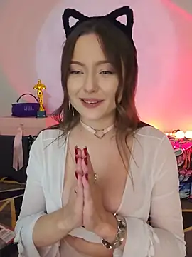 LiSAnanassのライブXXXチャット
