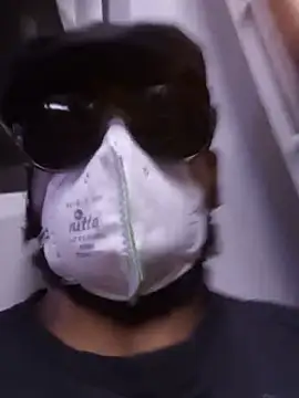 Submissive_bear_BDSM 即時 XXX 聊天
