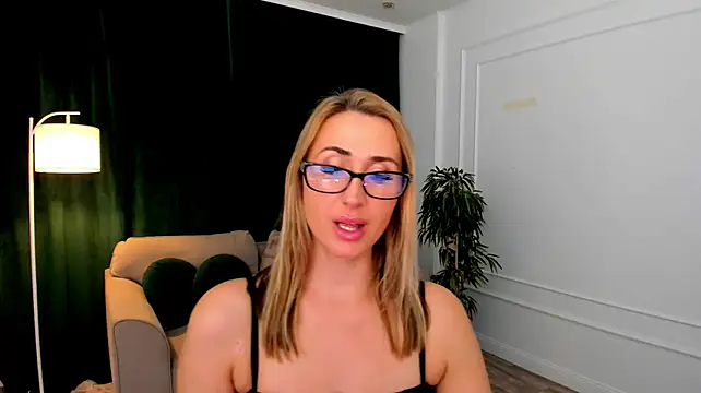 Chatroom XXX en direct de PassionGlow