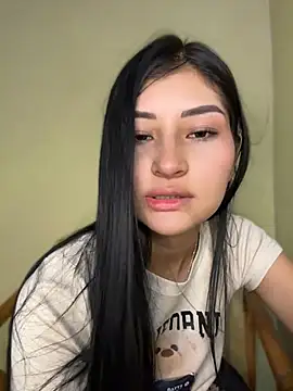 Aylin-fire's Live XXX Chat