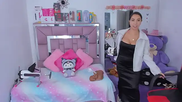 دردشة AriadnaCappelletty الجنسية المباشرة