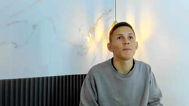 IzanArias Chat XXX live