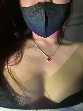 Louvi_ 现场XXX聊天