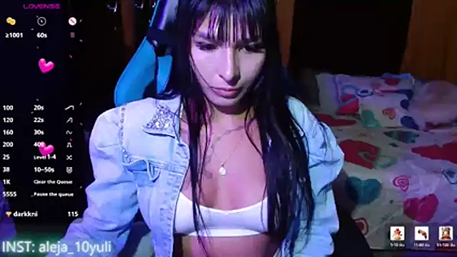 XXX chat uživo modela aleja_1028