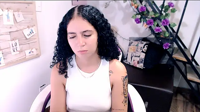 XXX chat uživo modela samantha_baby_