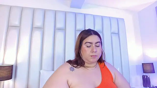 aandreaperez's Live XXX Chat