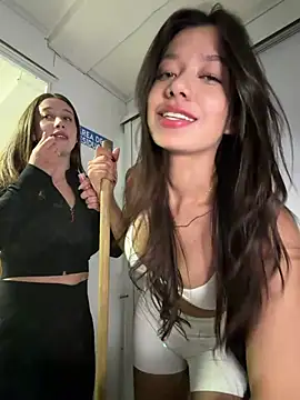 Czat XXX na żywo – roouse
