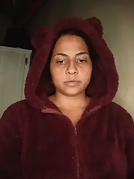 Chat XXX ao vivo de Giselabrunette25