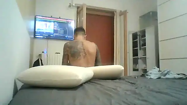 Chat XXX en directo de ilbadboy