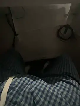 awesomemilkss' Webcam Show
