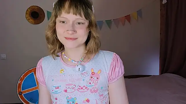 MariaMango XXX чат на живо