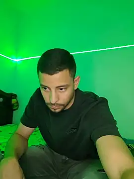 Cris_LaCobra_ Show Webcam
