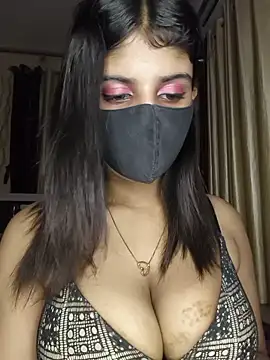 Zaayaa_2 লাইভ XXX চ্যাট