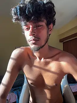 Chat +18 de GunSlay ao vivo