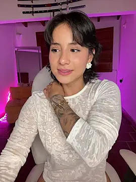 Ale_Lewis Live XXX-chat
