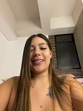 Czat XXX na żywo – Latina_vanessa
