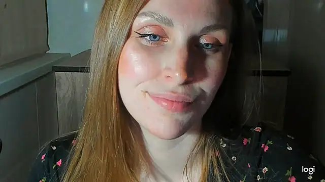 Chat +18 de JuliaMuuun ao vivo