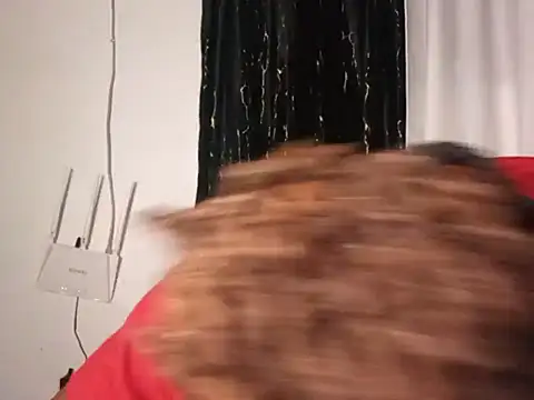 XXX chat uživo modela calmest230