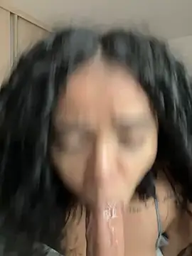 Curlyierr Live XXX-Chat