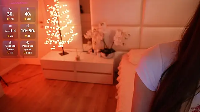 Lilly_Colins Adlı Modelin Canlı XXX Sohbeti