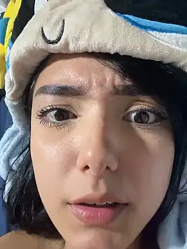 Marcelaa_fox লাইভ XXX চ্যাট
