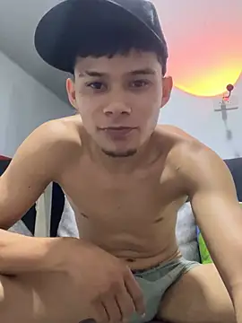 Show modela Anderrr01 na web-kameri