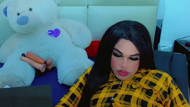 צ'אט XXX בשידור חי של NharaBigCock